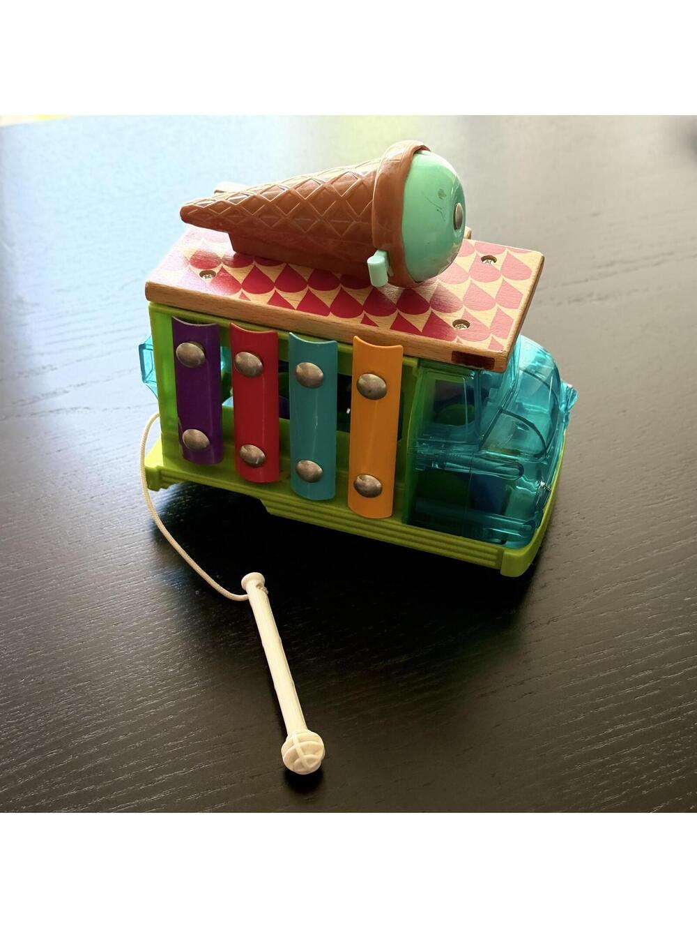 Vintage Ice Cream Truck Toy with Xylophone and Pull String
